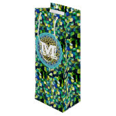 Chic Artistic Contemporary Green Pattern Geschenktüte Für Weinflaschen (Rückseite Schrägansicht)