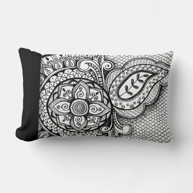 Chic Aztec Exotic Ethnic Tribal Ikat Batik Muster Lendenkissen (Vorderseite)