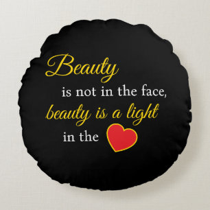 Chic Beauty Slogan Rundkissen - stilvoll & weich Rundes Kissen