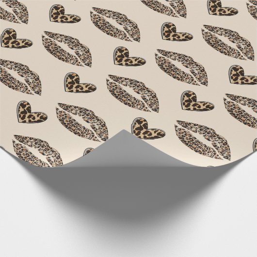 Chic Beige & Black Cheetah Print Geschenkpapier (Ecke)