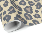 Chic Beige Leopard Print Pattern Geschenkpapier (Rolleneckpunkt)
