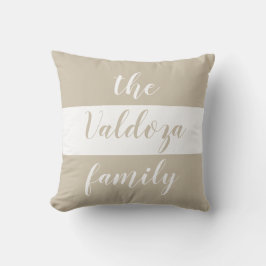 Chic Beige White Stripes Familienname Kissen