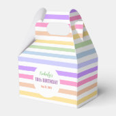 Chic Birthday Pastel Rainbow Weiße Streifen Geschenkschachtel (Rückseite)