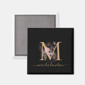Chic Black and Gold Script Floral Monogram Magnet (Vorderseite/Rückseite)