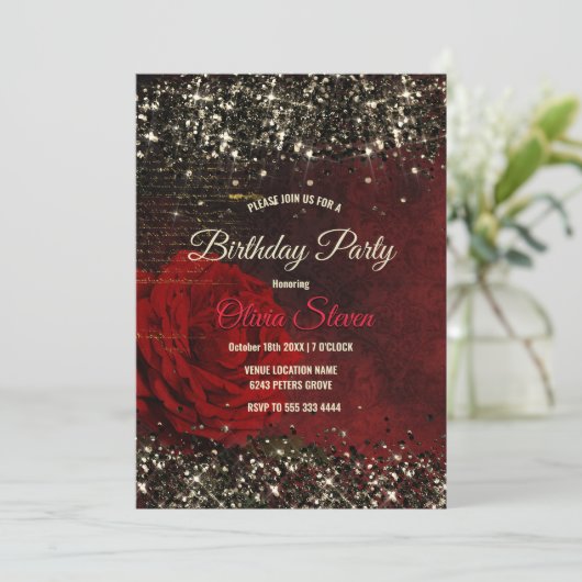Chic Black and Red and Gold Blume Glitzer Monogra Einladung (Stehend Vorderseite)