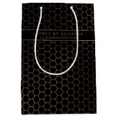 Chic Black and Rose Gold Geometric Mittlere Geschenktüte (Vorderseite)