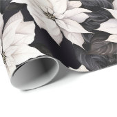 Chic Black and White Poinsettia Geschenkpapier (Rolleneckpunkt)