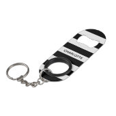 Chic black and white streifen individuelle Name mo Mini Flaschenöffner (Vorderseite Schrägansicht)