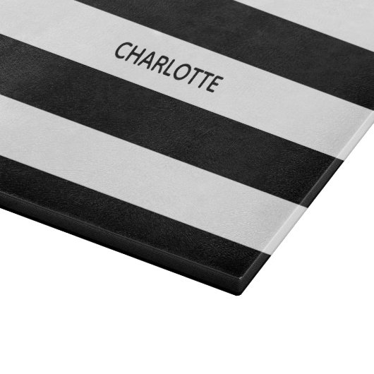 Chic black and white streifen individuelle Name mo Schneidebrett (Ecke)