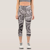Chic Black and White Tribal Geometric Pattern Capri Leggings (Vorderseite)