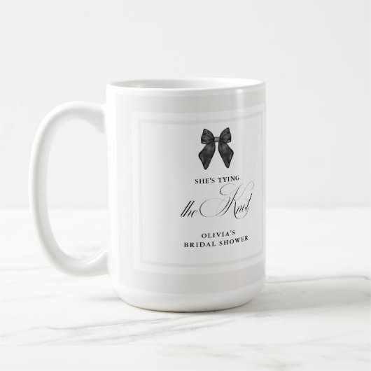 Chic Black Bow Brautparty Einladung Kaffeetasse (Links)