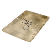 Chic Black Gold Glitzer Monogram Name Badematte (Schrägansicht)