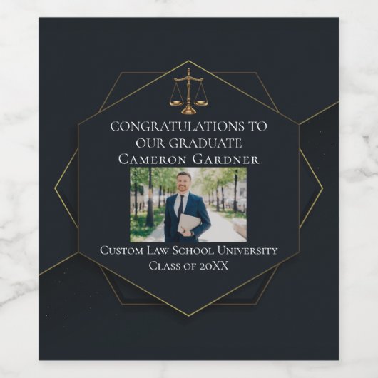 Chic Black Gold Law School Foto Graduation Party Weinetikett (Einzelnes Label)