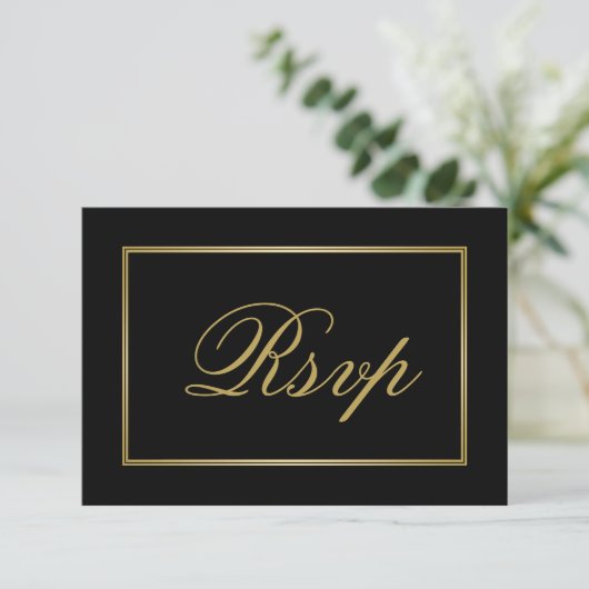 Chic Black Gold Script Calligrafy Wedding RSVP Karte (Stehend Vorderseite)