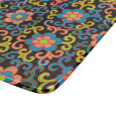 Chic Black Pattern with Colorful Floral  Schneidebrett (Ecke)