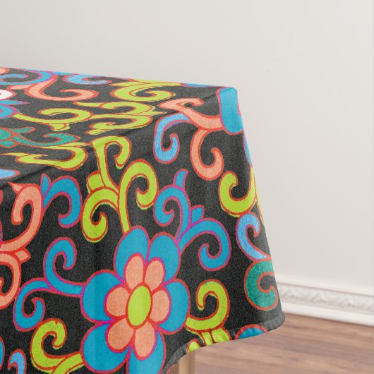 Chic Black Pattern with Colorful Floral  Tischdecke (Beispiel)