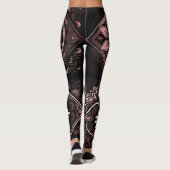 Chic Black Pink und White Mandala Leggings (Rückseite)