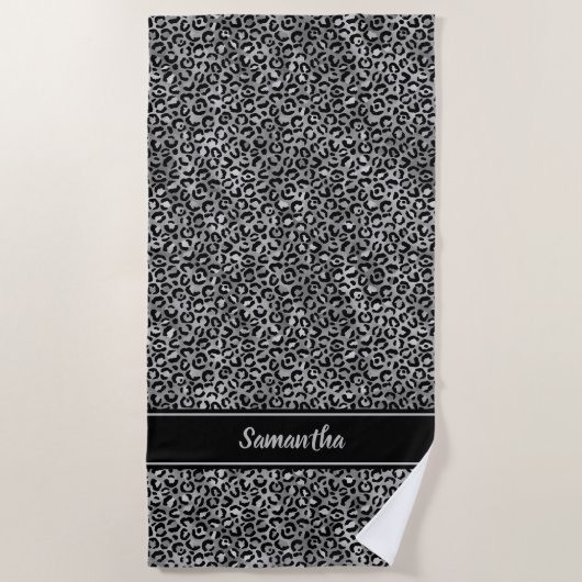 Chic Black Silver Leopard Print Personalisiert Strandtuch (Vorderseite)