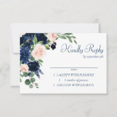 Chic Blooms | Navy Blue and Blush Pink Floral RSVP Karte (Vorderseite)