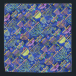 Chic Blue Gold Menorah Star von David Hanukkah Halstuch<br><div class="desc">Für Hanukkah ist diese elegante Bandana mit goldfarbenen,  grünen und lila Menorah-Mustern mit Stern von David auf einem blauen Hintergrund ausgestattet. Ideal für den Urlaub. Entworfen von weltberühmten Künstler ©Tim Coffey.</div>