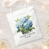 Chic Blue Hydrangea Floral Wedding Geschenktütchen (Ausgeschnitten)