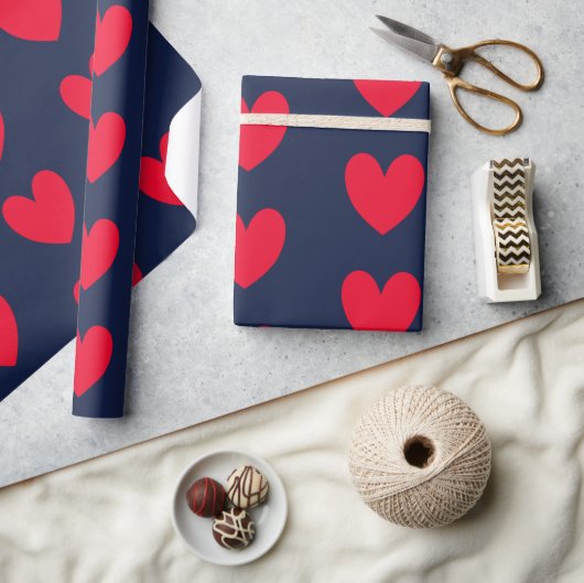 Chic blue &red hearts valentine geschenkpapier (Kunsthandwerk)