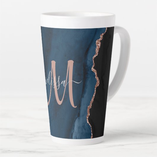 Chic Blue Rose Gold Agate Custom Script Monogram Milchtasse (Rechte Ecke)