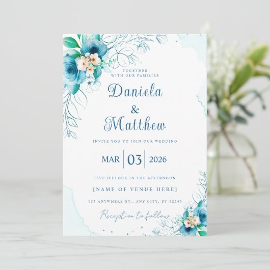 Chic Blue Rose Wedding Einladung mit QR Code (Stehend Vorderseite)