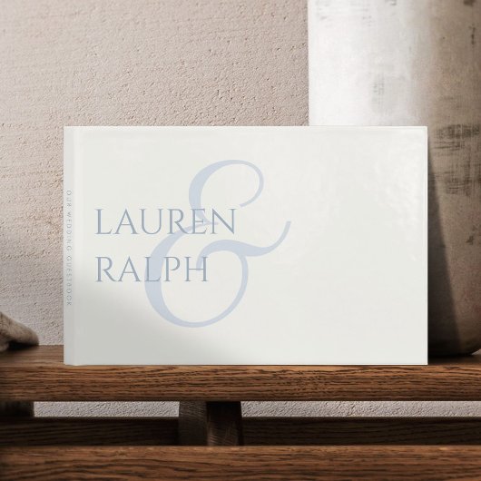 Chic Blue und White Couple Monogram Gästebuch
