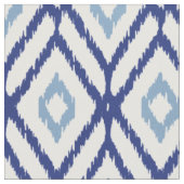 Chic blue und white ikat tribal diamond pattern stoff (Nahaufnahme)
