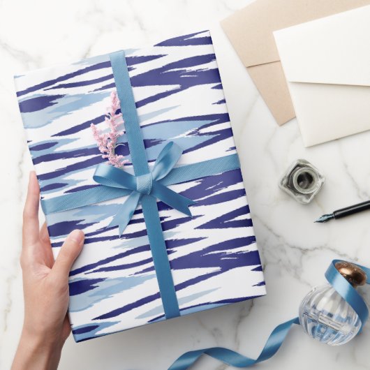Chic blue-white aquarellicat-Muster Geschenkpapier (Schenken)