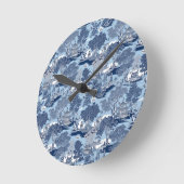 Chic Blue White Weilow Chinoiserie Hütte Runde Wanduhr (Winkel)