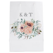 Chic Blush Floral Medium Geschenktasche Mittlere Geschenktüte (Rückseite)