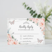 Chic Blush Floral Silver QUINCEAÑERA Schmetterling RSVP Karte (Stehend Vorderseite)