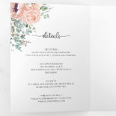 Chic Blush Floral Wedding Drei-Falten Einladung (Innen Erste Seite)