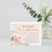 Chic Blush & Gold Script Floral Bridal Luncheon Einladungspostkarte (Stehend Vorderseite)