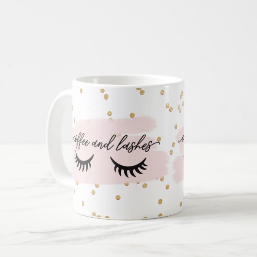 Chic Blush Kaffee und Lashes Imitate Gold mit Name Kaffeetasse (Vorderseite Links)