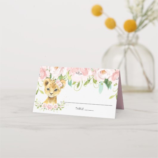 Chic Blush Pink Floral Lion Cub Gastname Platzkarte (Vorderseite)