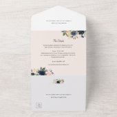Chic Blush Pink und Navy Blue Floral Wedding Foto All In One Einladung (Außenbereich)