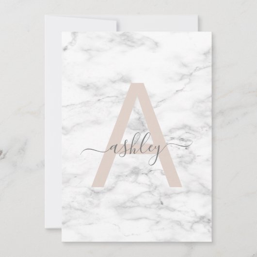 Chic Blush Pink White Marble Monogram Baby Dusche Einladung (Vorderseite)
