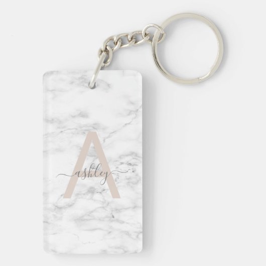 Chic Blush Pink White Marble Script Name Monogram Schlüsselanhänger (Rückseite)