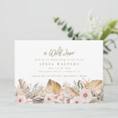 Chic Boho Floral Pampas Palm Gold Brautparty Einladung (Stehend Vorderseite)