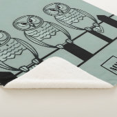 Chic boho minimalistische Eule auf Zaun-Monogramm Sherpadecke (3/4)