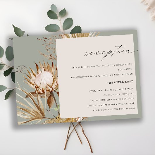 Chic Boho Protea Dry Palm Floral Hochzeitsempfang Begleitkarte