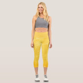 Chic Botanical Yellow Gold Blätter Capri Leggings (Vorderseite)