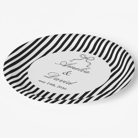 Chic Bow Minimalist Stripe Black White Pappteller (Schrägansicht)