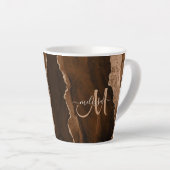 Chic Brown Blush Glitzer Agate Custom Monogram Milchtasse (Rechte Ecke)
