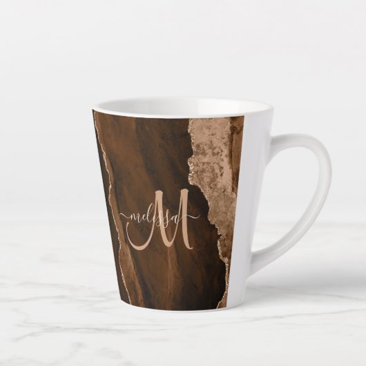 Chic Brown Blush Glitzer Agate Custom Monogram Milchtasse (Rechts)