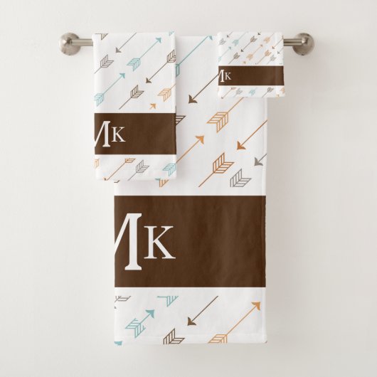 Chic Brown und Turquoise Tribal Arrow Mit Monogram Badhandtuch Set (Insitu)