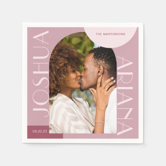 Chic Burgundy Arch Foto Wedding Serviette (Vorderseite)